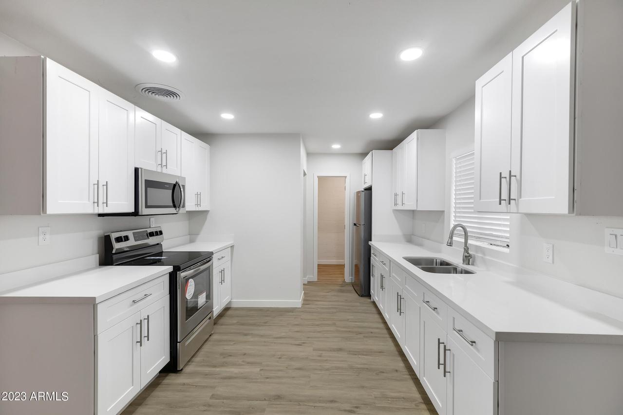 7129 N 47th Ave., Glendale, AZ 85301