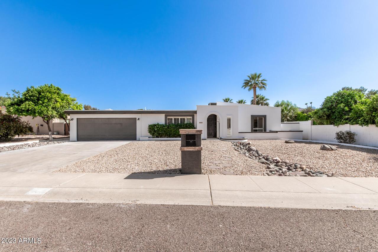 311 E Sharon Ave., Phoenix, AZ 85022
