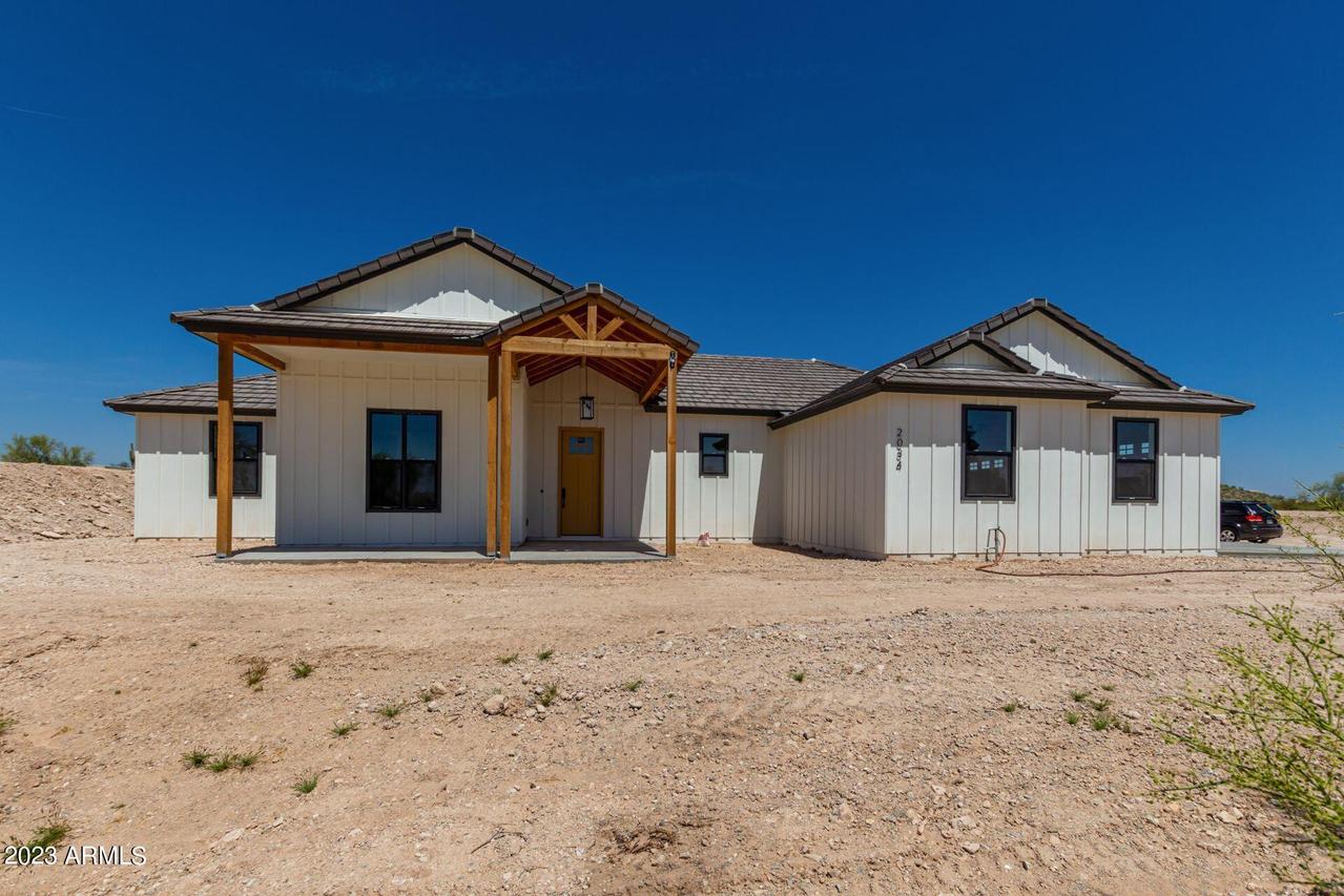 2034 W Moon Dust Tr., Queen Creek, AZ 85144