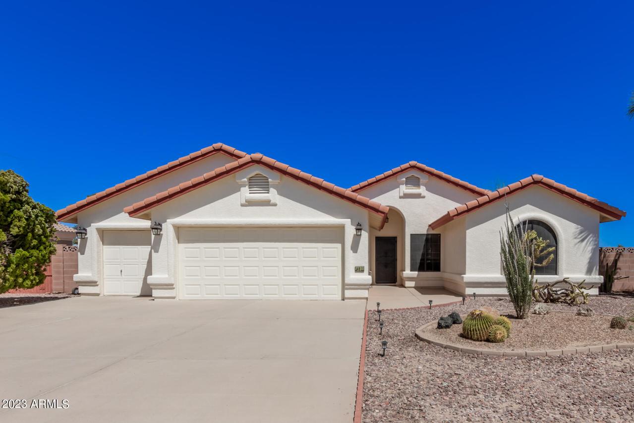 14811 S Country Club Way, Arizona City, AZ 85123