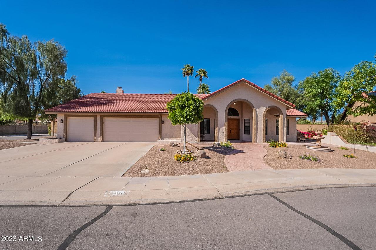 304 W Mcnair St., Chandler, AZ 85225
