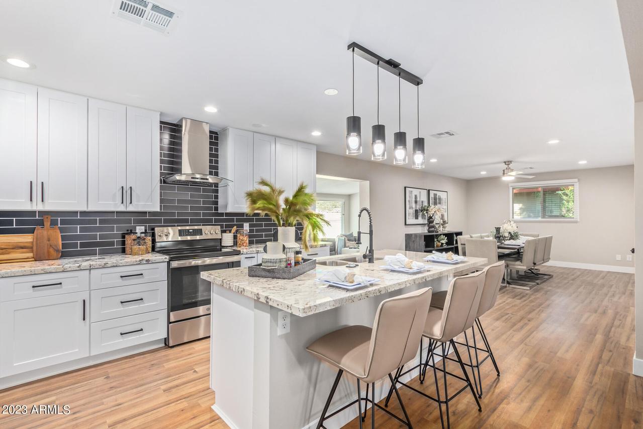 1040 E Wesleyan Dr., Tempe, AZ 85282