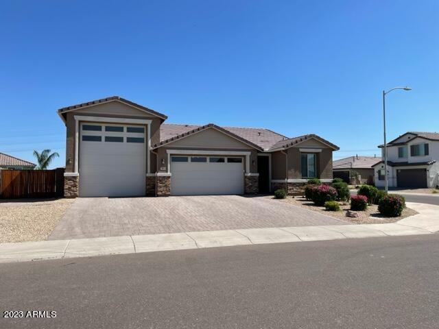 7804 W Odeum Ln., Phoenix, AZ 85043