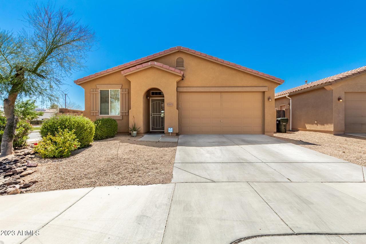 17671 W Desert Bloom St., Goodyear, AZ 85338