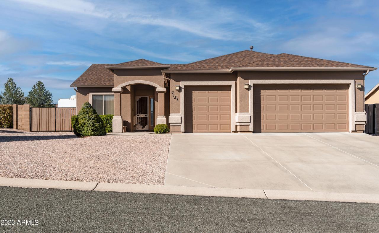 7137 E Prairie Hill, Prescott Valley, AZ 86315