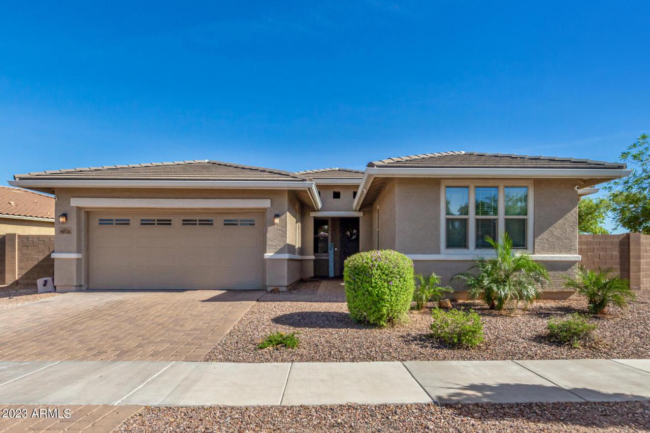 8973 W Lawrence Ln., Peoria, AZ 85345