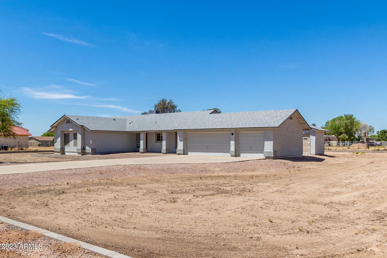 3982 S Emerald Dr., Buckeye, AZ 85326