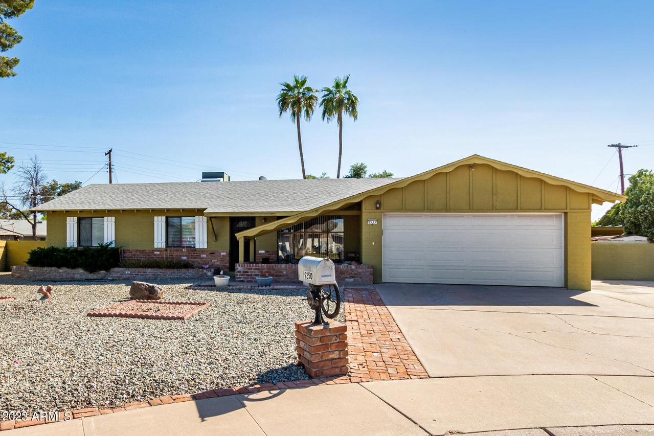 9250 N 18th Ave., Phoenix, AZ 85021