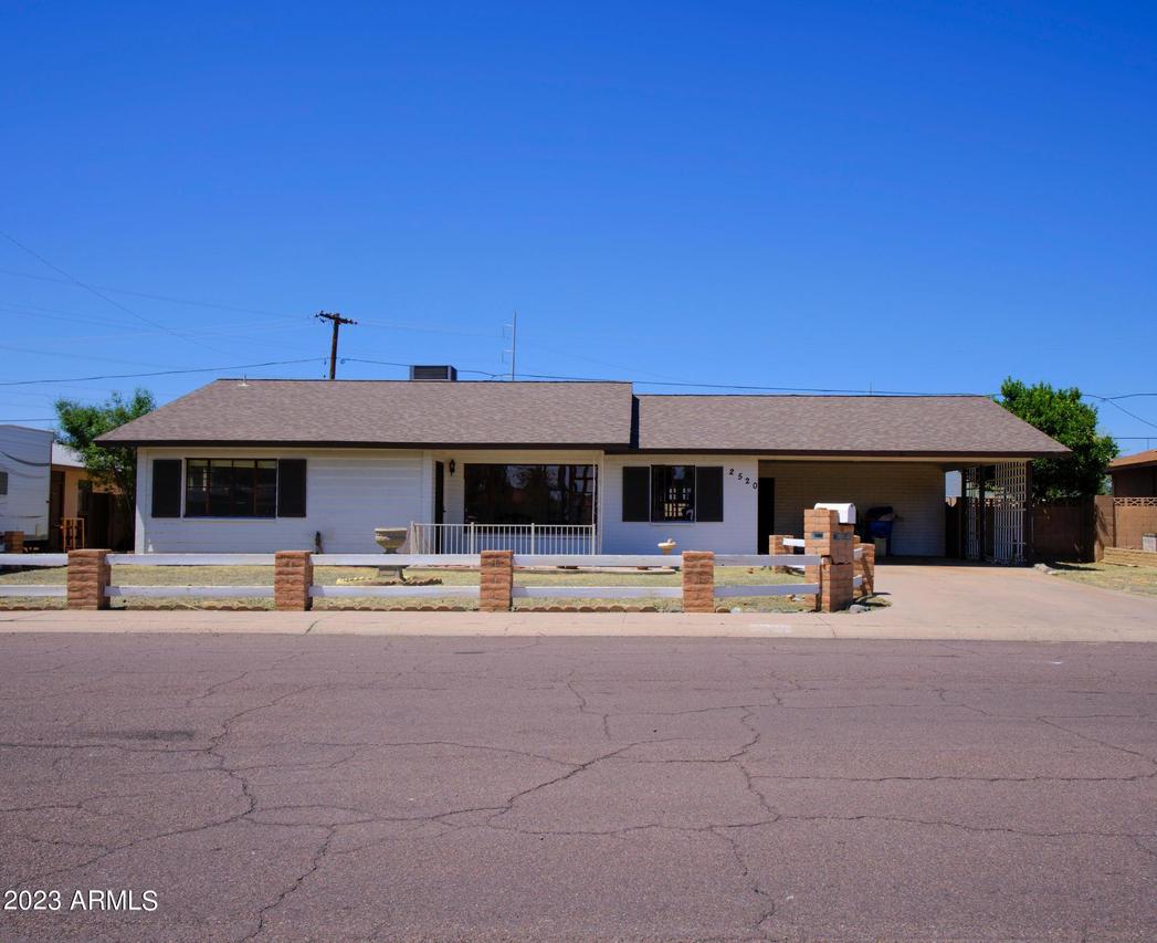2520 W Village Dr., Phoenix, AZ 85023