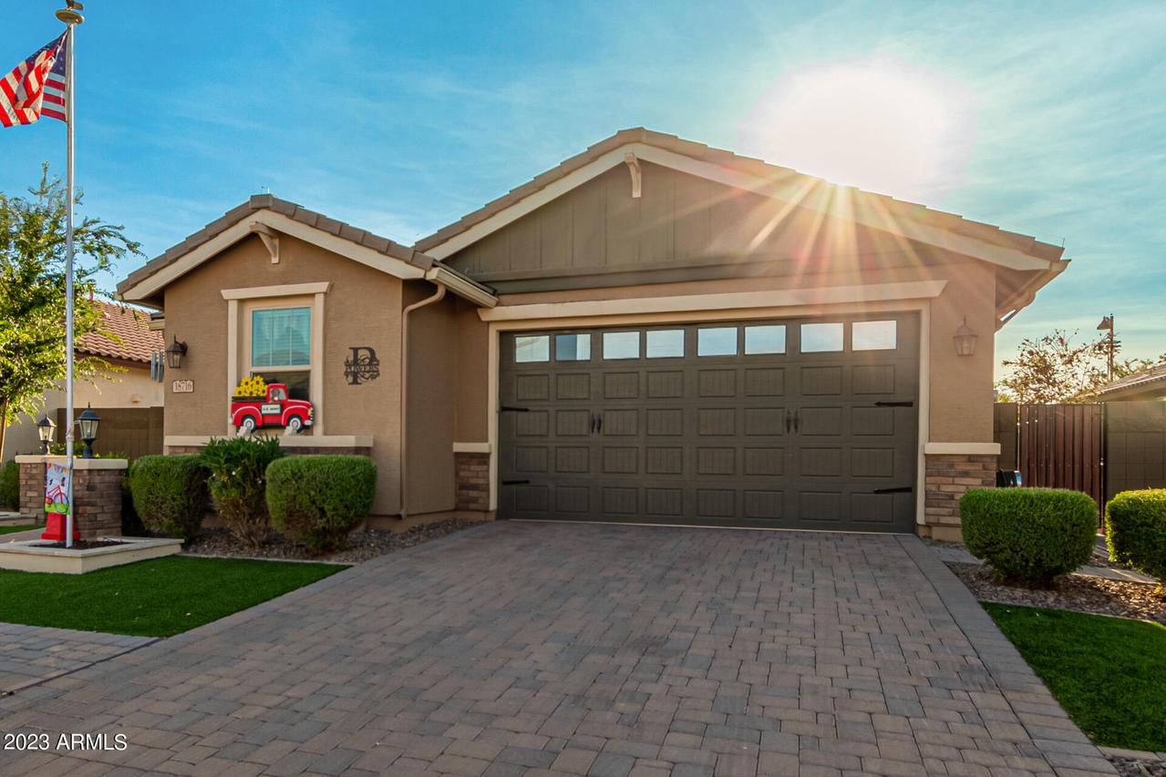 18716 N Jameson Dr., Maricopa, AZ 85138