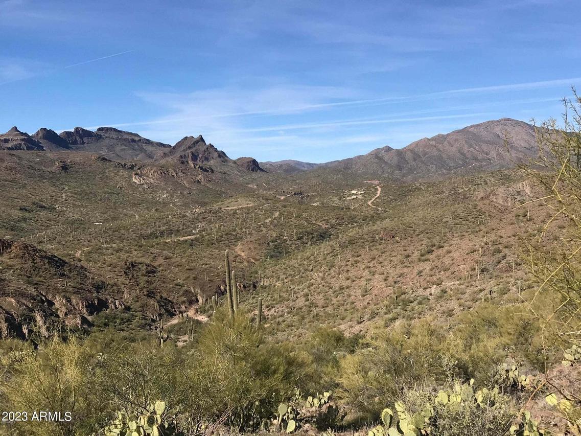 N Columbia Rd. #-, Morristown, AZ 85342
