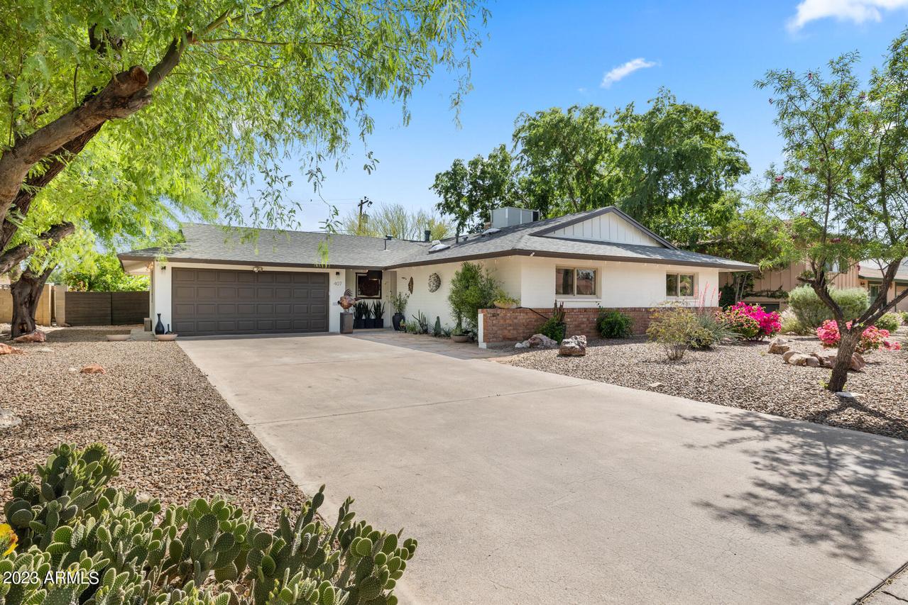 407 E El Caminito Dr., Phoenix, AZ 85020