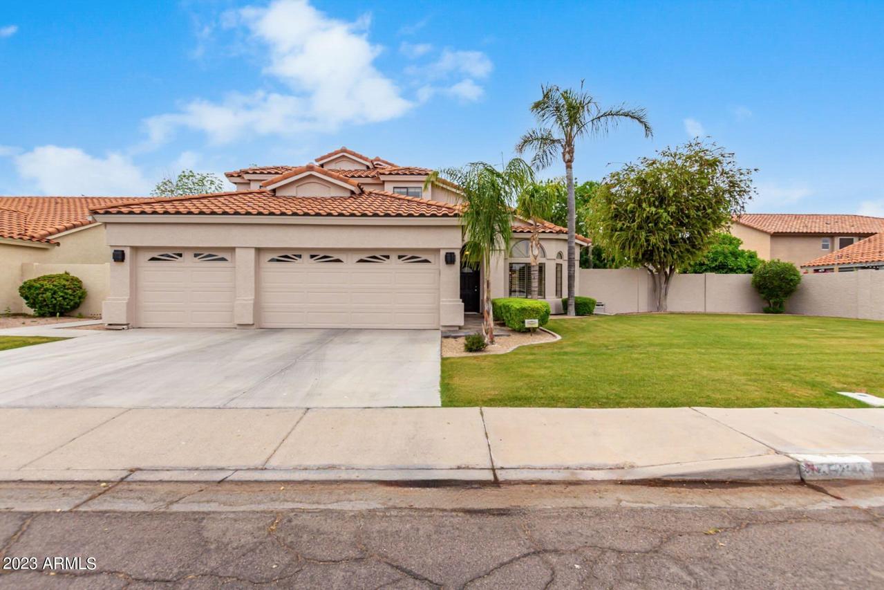 1434 N Blue Marlin Dr., Gilbert, AZ 85234