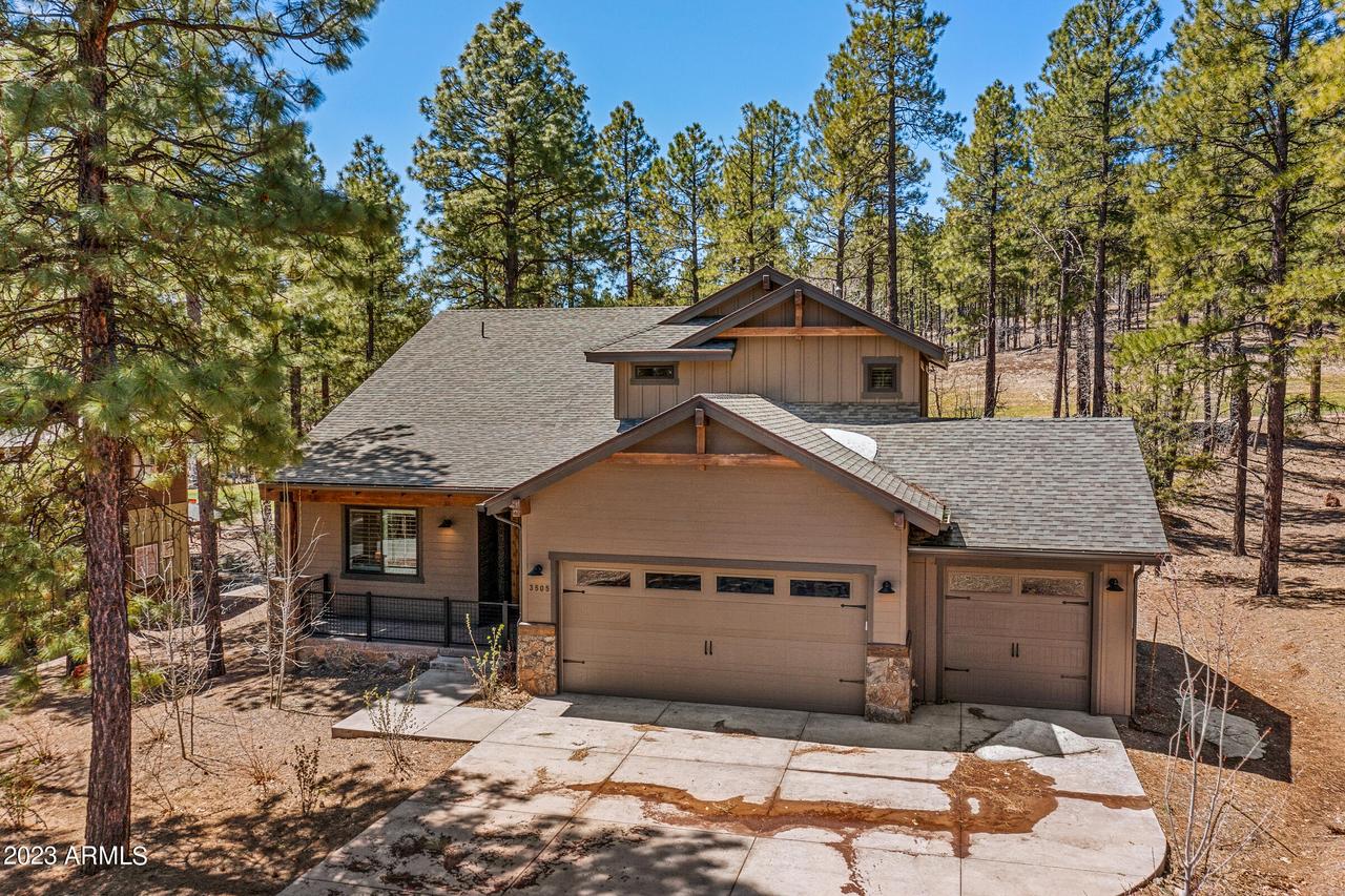3505 W Picket Line, Flagstaff, AZ 86005
