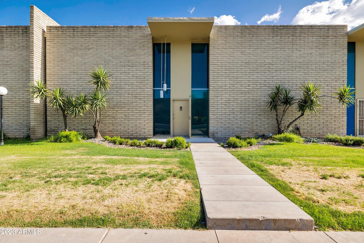 1607 E Maryland Ave., Phoenix, AZ 85016