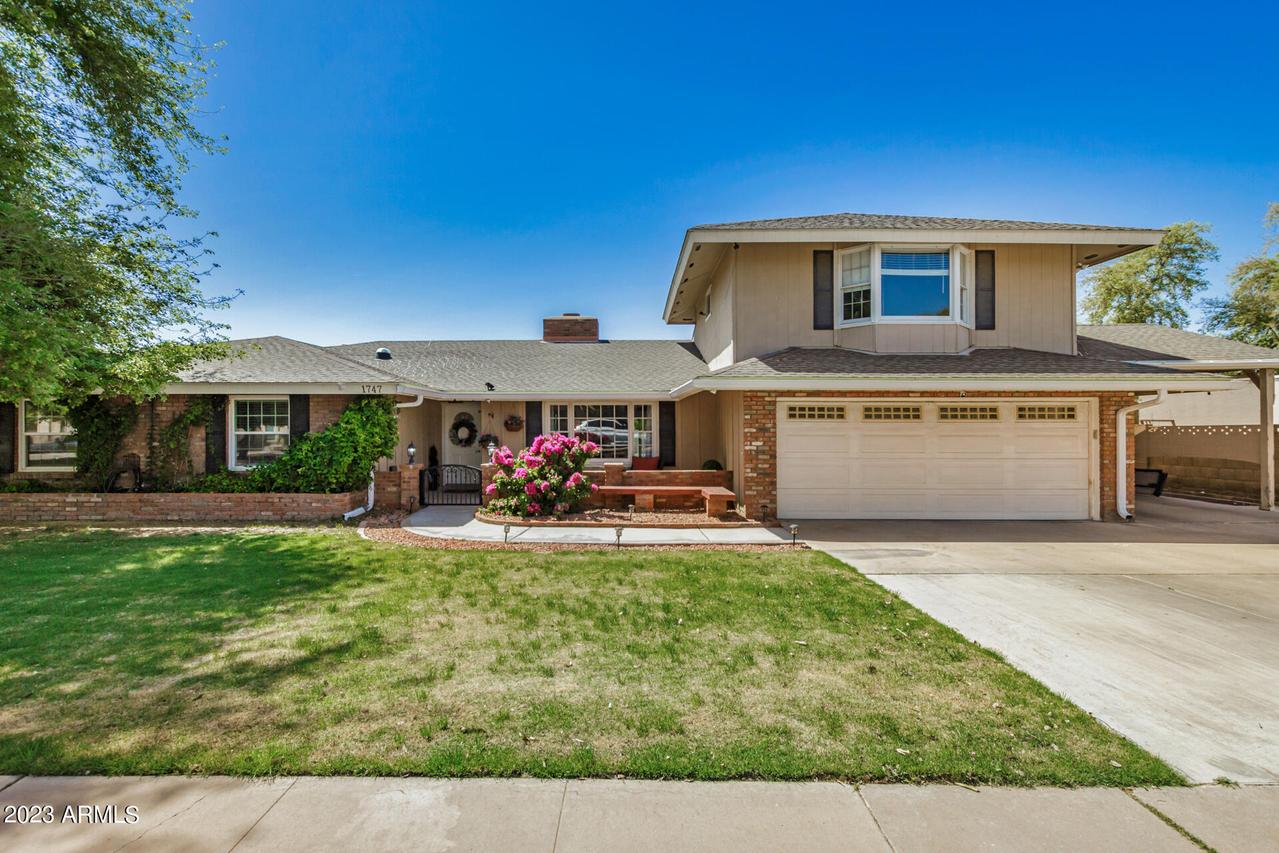 1747 E Hackamore St., Mesa, AZ 85203