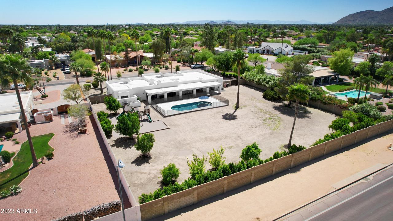 8550 E Pepper Tree Ln., Scottsdale, AZ 85250