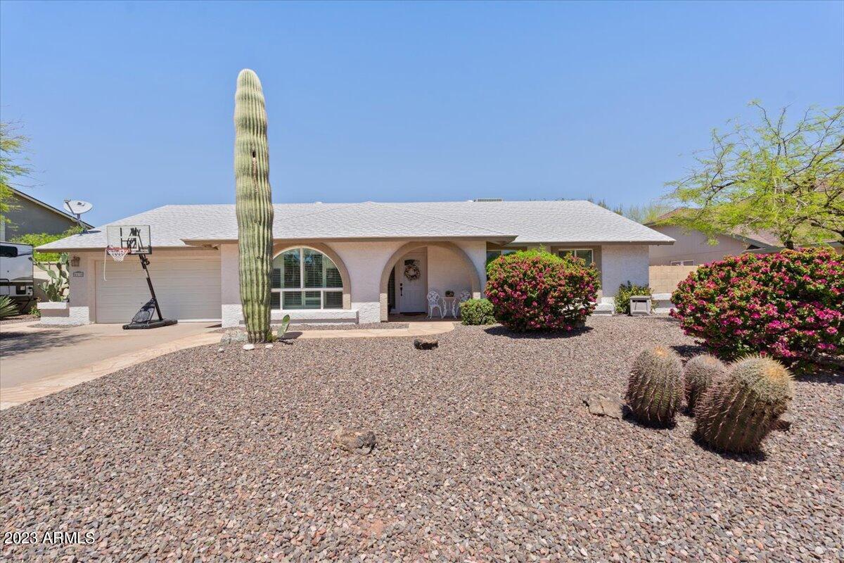 4532 E Grandview Rd., Phoenix, AZ 85032