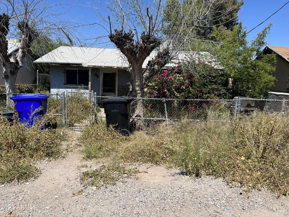 82 W Brooks St., Gilbert, AZ 85233