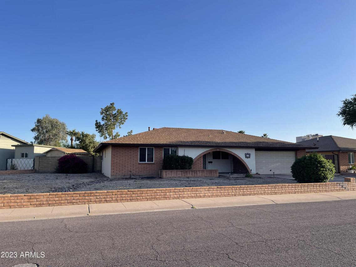 4115 W Cinnabar Ave., Phoenix, AZ 85051