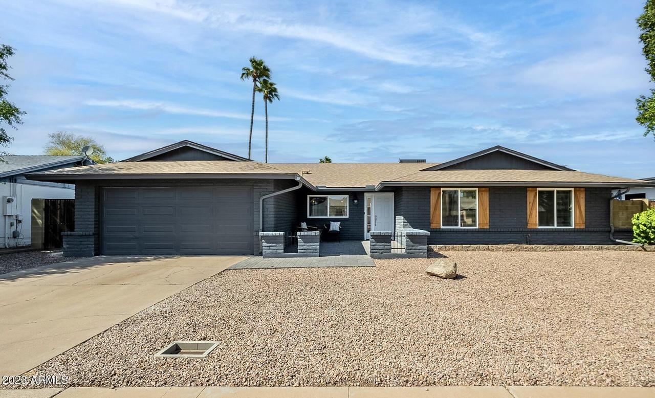 2440 W Plata Ave., Mesa, AZ 85202