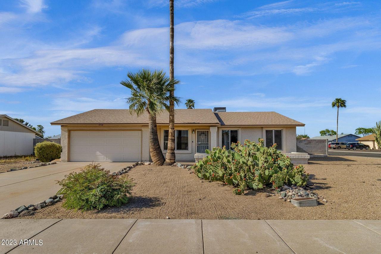 3302 W Behrend Dr., Phoenix, AZ 85027