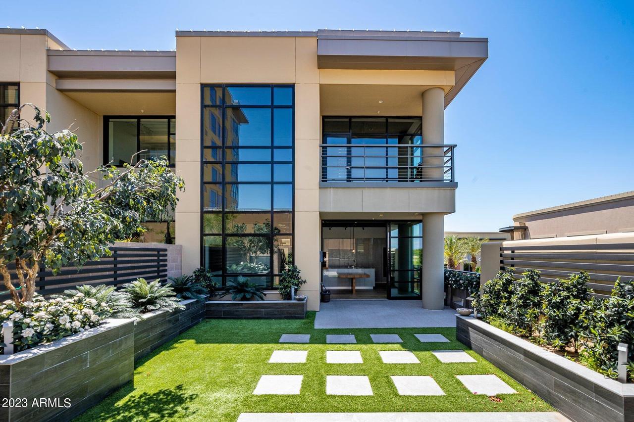 15215 N Kierland Blvd. #302, Scottsdale, AZ 85254