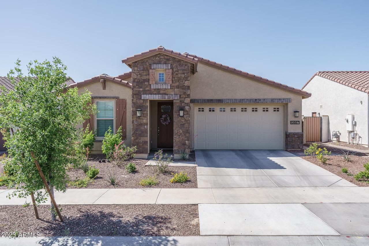 19887 W Exeter Blvd., Litchfield Park, AZ 85340