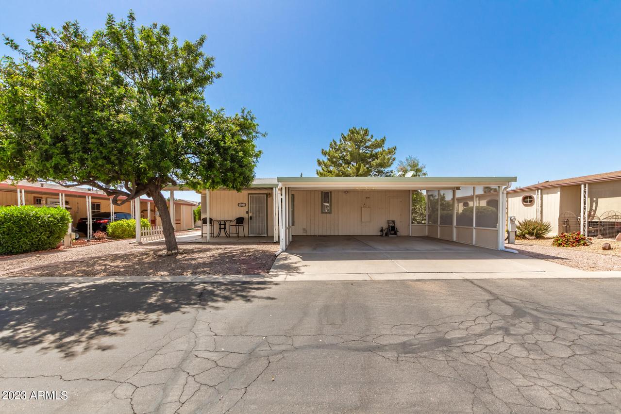 40620 N Clubhouse St., San Tan Valley, AZ 85140