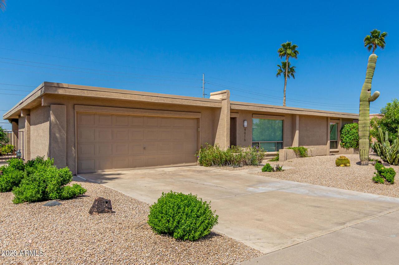4016 E Cannon Dr., Phoenix, AZ 85028