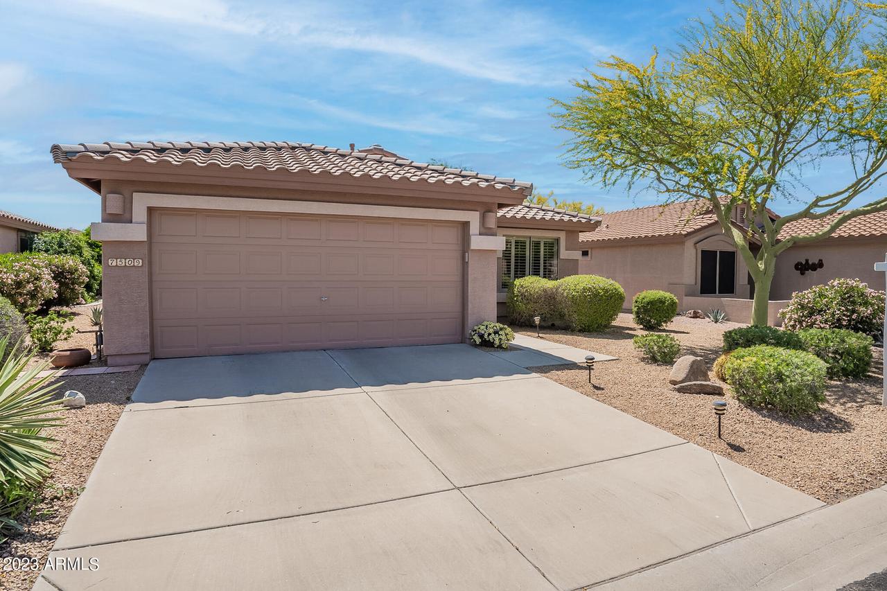 7509 E Palo Brea Dr., Gold Canyon, AZ 85118