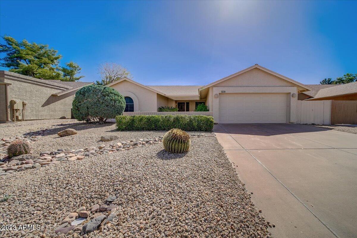 19527 N 98th Ave., Peoria, AZ 85382
