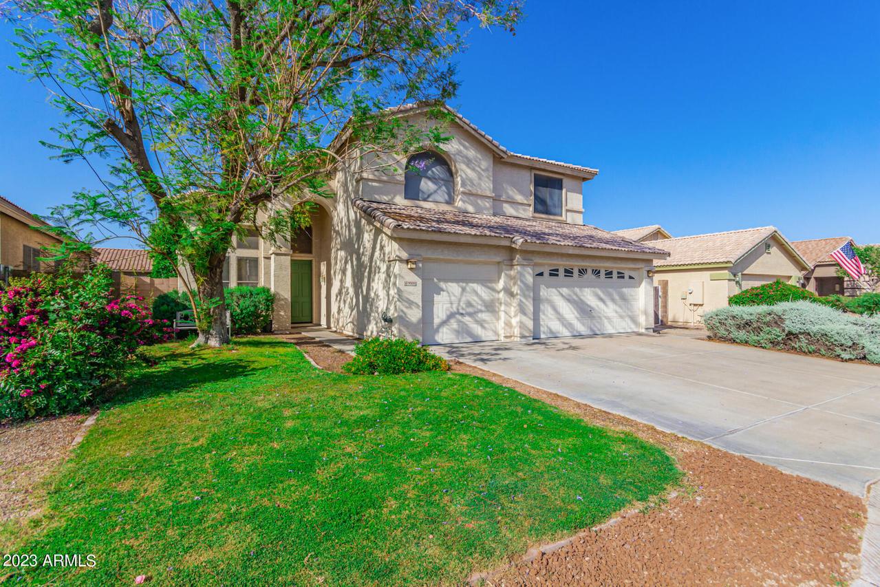 9008 W Lone Cactus Dr., Peoria, AZ 85382