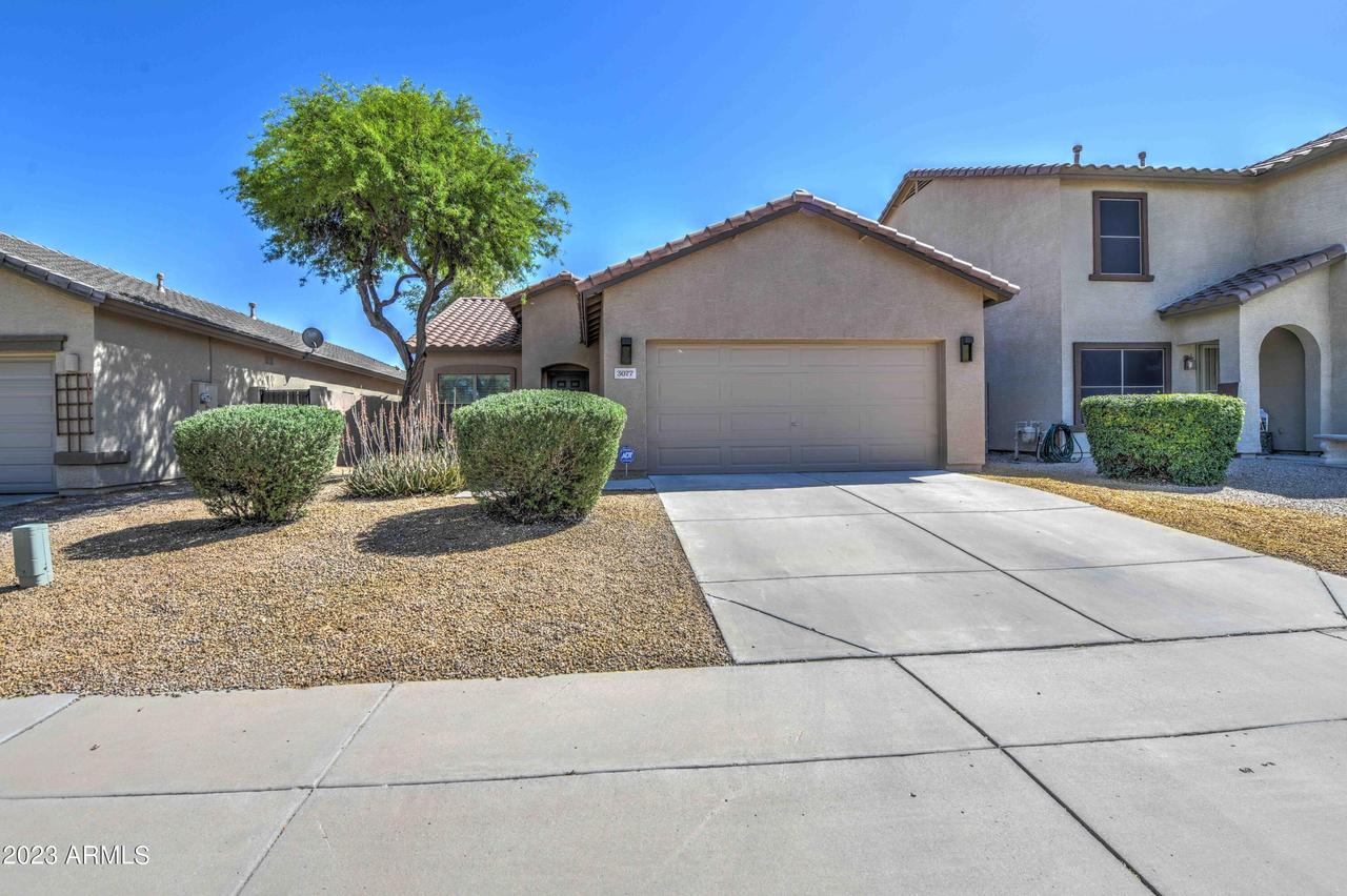 3077 W Silver Creek Dr., San Tan Valley, AZ 85144