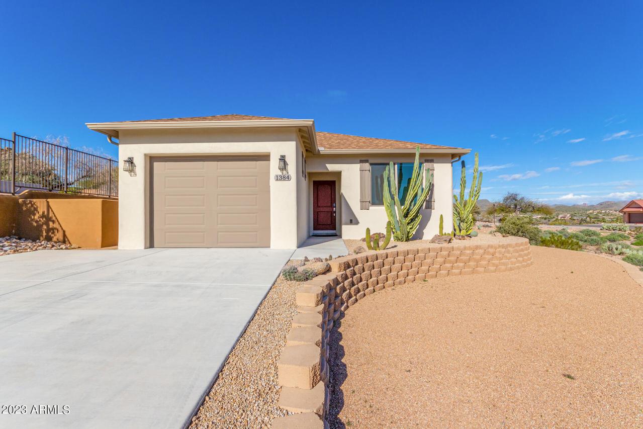 1384 E Lynda Ln., Queen Valley, AZ 85118