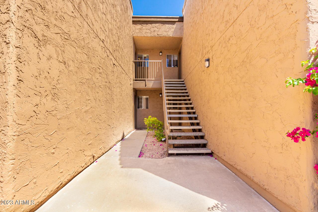 8256 E Arabian Tr. #125, Scottsdale, AZ 85258