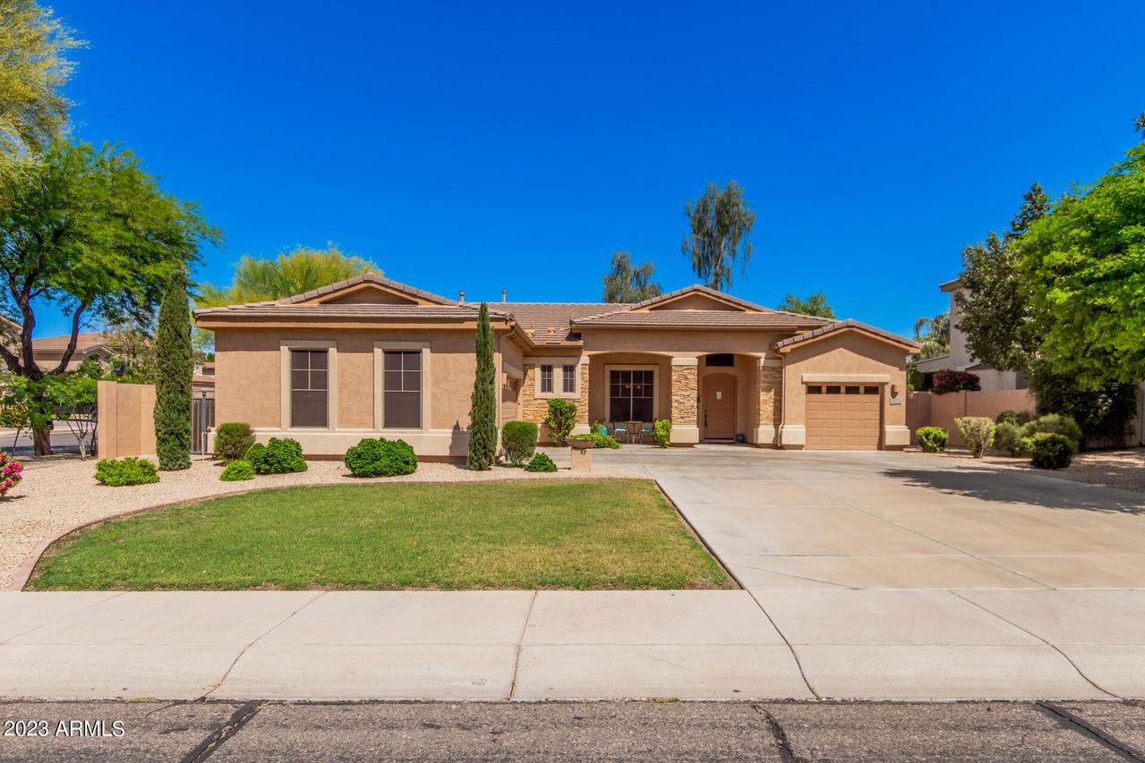 3075 S Ironwood St., Gilbert, AZ 85296