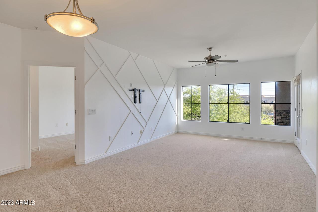 5450 E Deer Valley Dr. #3010, Phoenix, AZ 85054