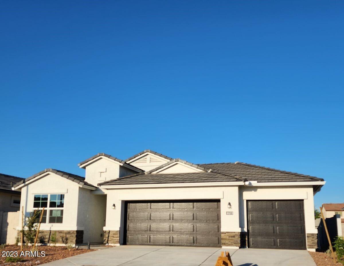 4611 S 103rd Dr., Tolleson, AZ 85353