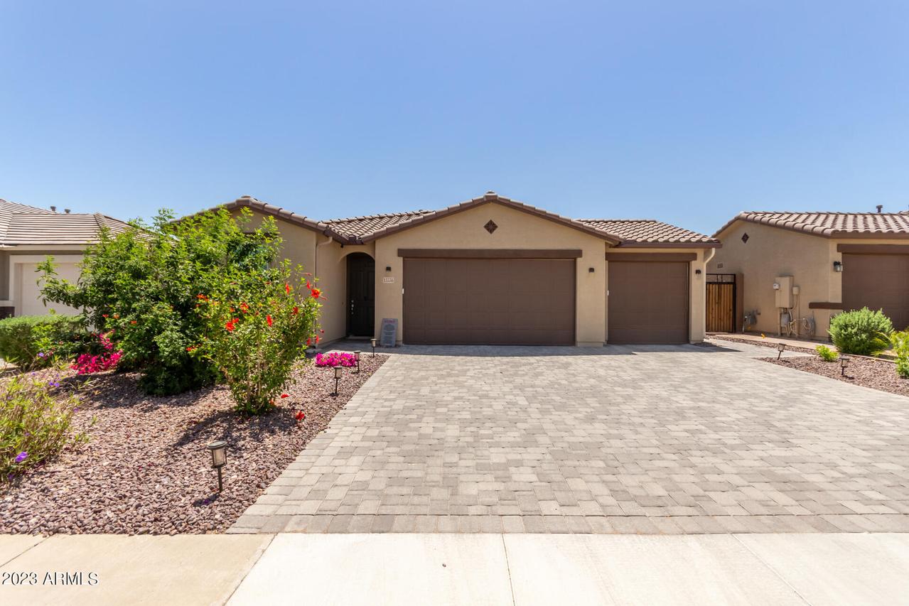 13335 W Briles Rd., Peoria, AZ 85383