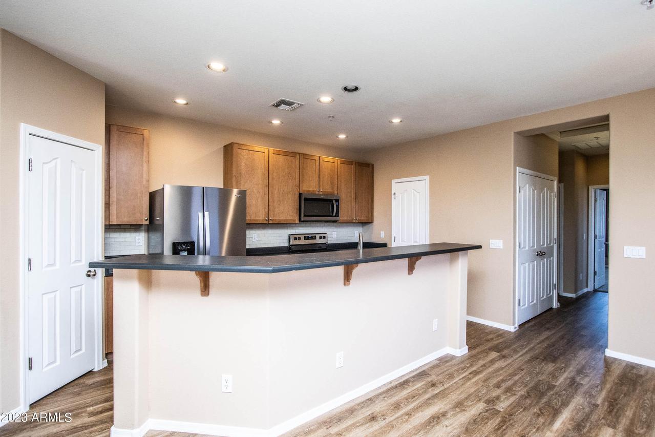 7469 S 31st Way, Phoenix, AZ 85042