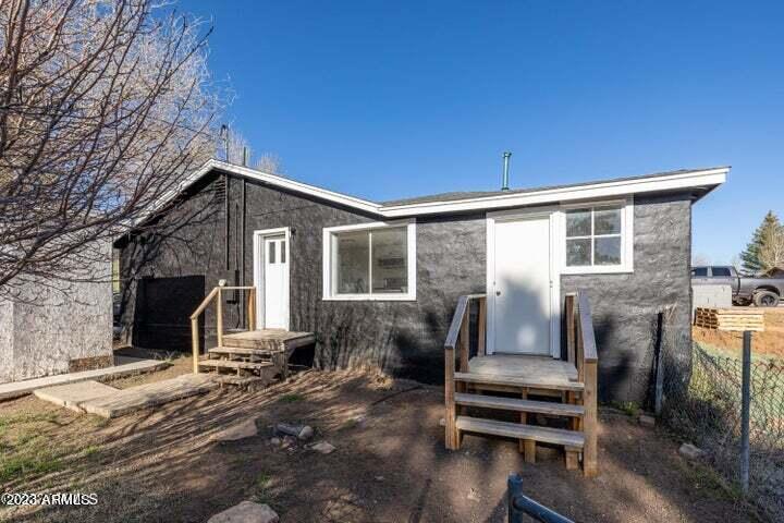 2113 N Center St., Flagstaff, AZ 86004