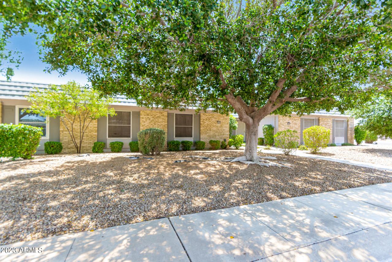 10565 W Ocotillo Dr., Sun City, AZ 85373