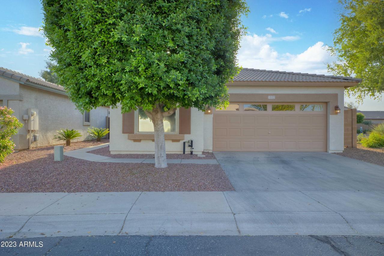 1032 S 99th Pl., Mesa, AZ 85208