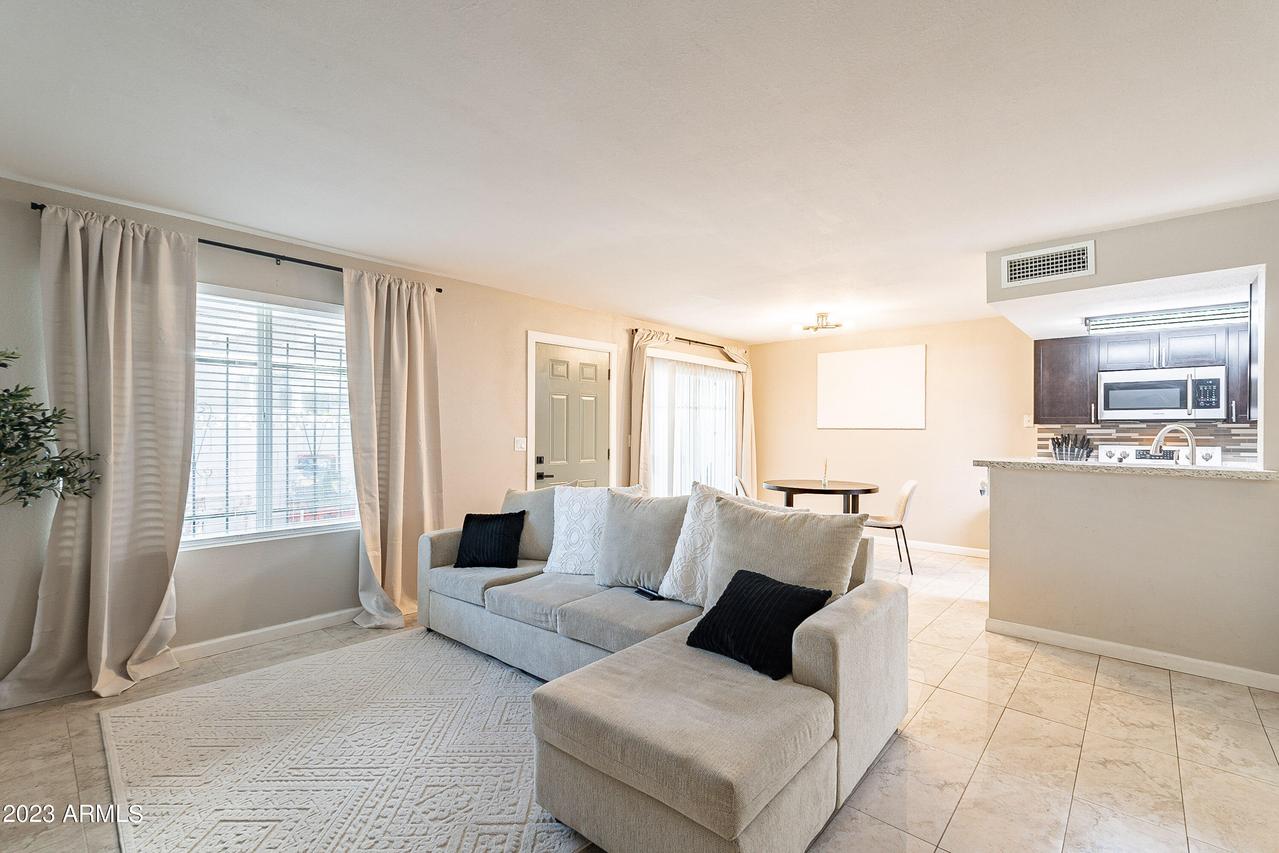 2133 W Turney Ave. #C73, Phoenix, AZ 85015