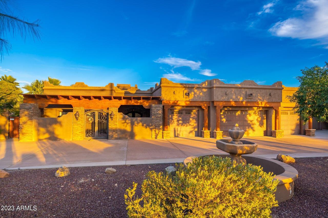 22201 N 91st Ave., Peoria, AZ 85383