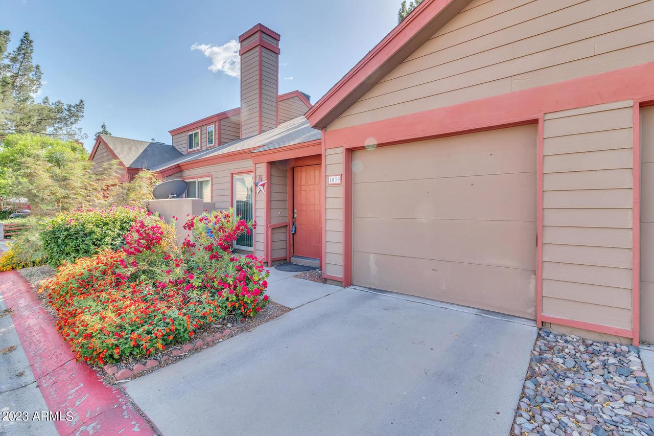 14002 N 49th Ave. #1039, Glendale, AZ 85306