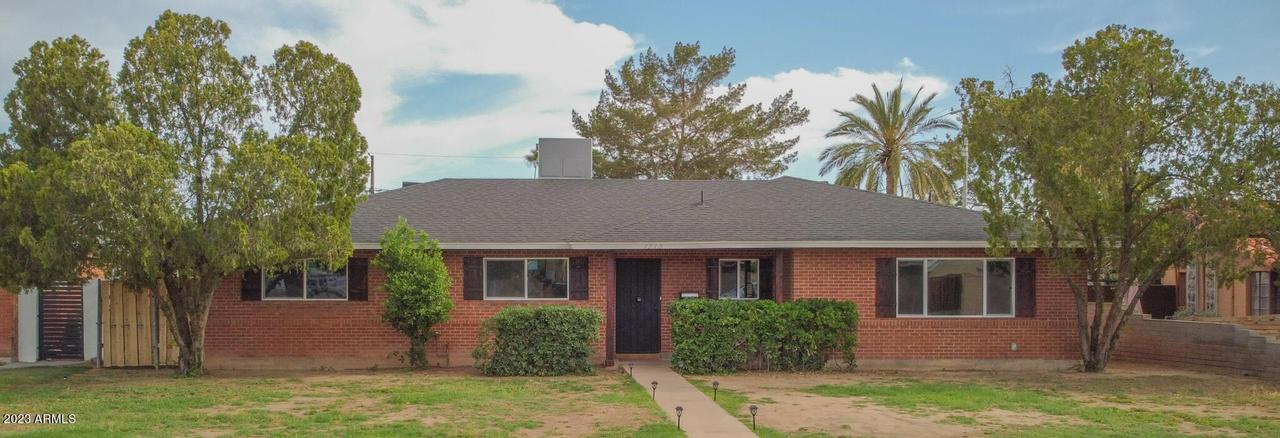 1515 W Whitton Ave., Phoenix, AZ 85015