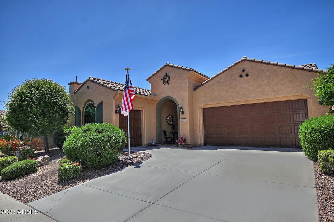 7451 W Noble Prairie Way, Florence, AZ 85132