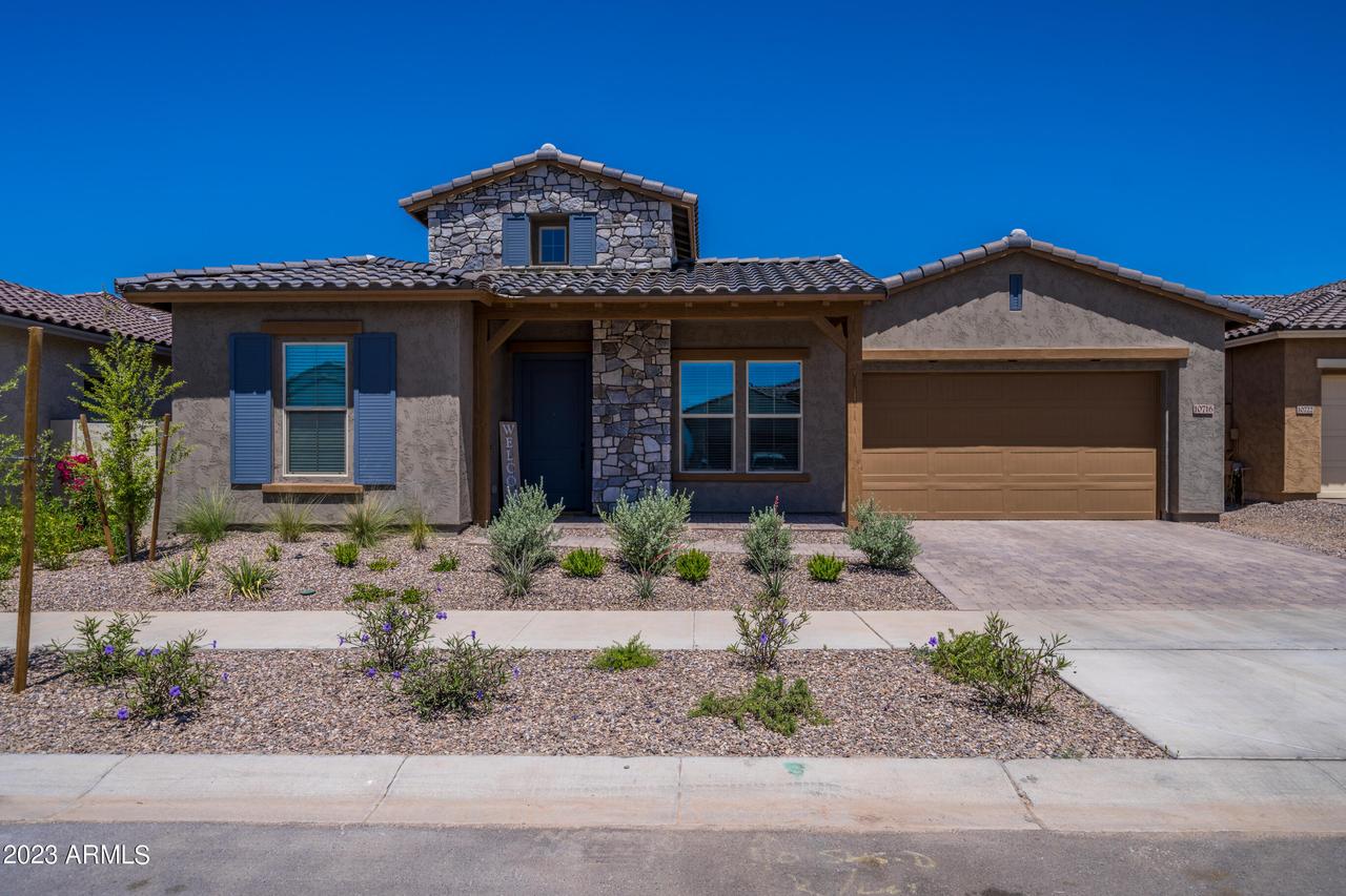 10716 E Thatcher Ave., Mesa, AZ 85212